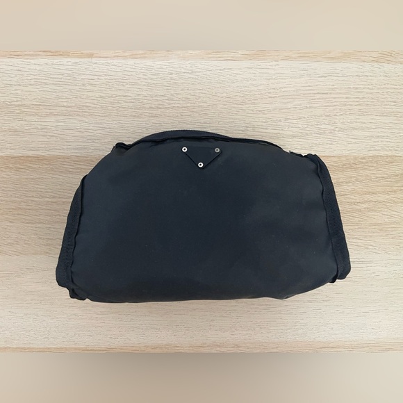 Authentic Prada Black Nylon Pochette crossbody bagl - Picture 5 of 9